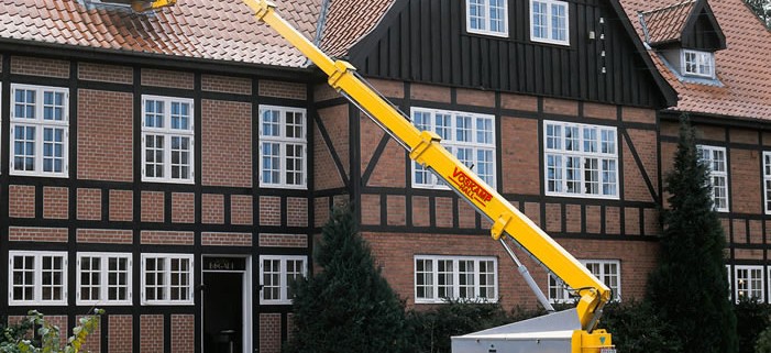 Aanhangerhoogwerker-achter-de-auto Aanhangerhoogwerker-achter-de-auto