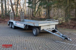 Aanhangwagen verhuur Oprijwagen minikraan 1