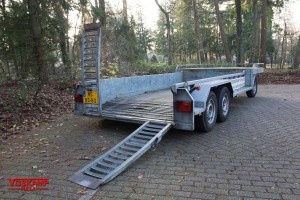 Aanhangwagen verhuur Oprijwagen minikraan 3