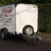 aanhangwagen verhuur enkelasser gesloten geremd 1