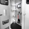 Notos_Xtra_Pro_Zadelkamer--Humbaur-Paardentrailer